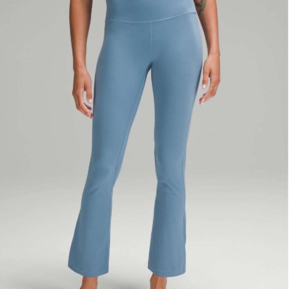 Lululemon Align High-Rise Mini-Flared Pant 28" Utility Blue 4